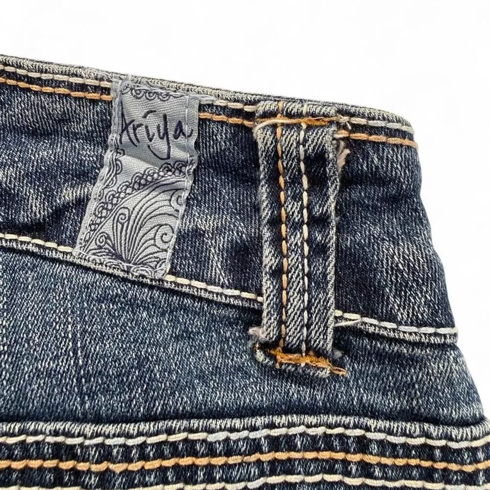 Ariya distressed stitching